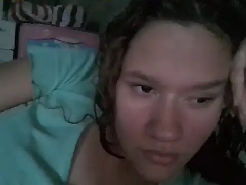 Snapshot of JennifferJilson chatting on May 1, 10:58 pm JennifferJilson online show from May 1, 10:58 pm