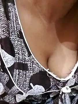 Snapshot of Kritika-sexy chatting on June 12, 3:11 pm Kritika-sexy online show from June 12, 3:11 pm