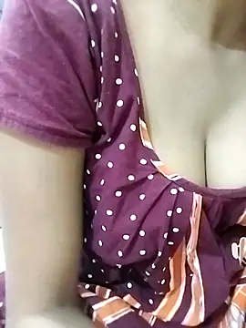 Snapshot of Kritika-sexy chatting on June 24, 4:33 am Kritika-sexy online show from June 24, 4:33 am