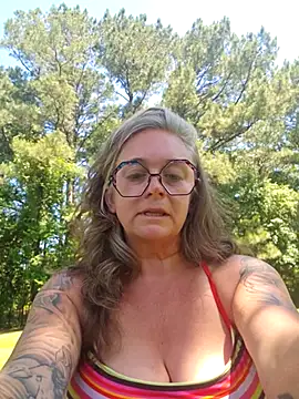 Blondejenn online show from May 14, 4:47 pm