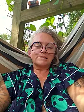 Blondejenn online show from May 19, 4:46 pm