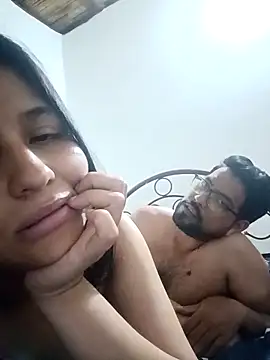 SantiMia online show from April 6, 12:52 am