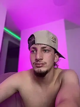 ZarcooX online show from April 7, 7:20 am