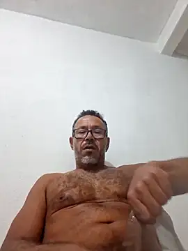 Snapshot of paizao1977brazil chatting on June 2, 9:06 pm paizao1977brazil online show from June 2, 9:06 pm