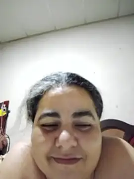 Snapshot of Golositadeamor chatting on May 11, 5:24 am Golositadeamor online show from May 11, 5:24 am