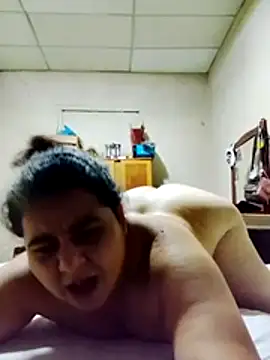 Snapshot of Golositadeamor chatting on May 24, 7:08 pm Golositadeamor online show from May 24, 7:08 pm