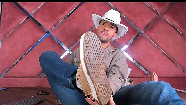 RodrigoColby2 online show from July 6, 1:24 am
