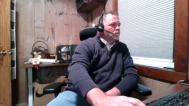 Snapshot of JJ_CONN78 chatting on April 27, 4:16 pm JJ CONN78 online show from April 27, 4:16 pm