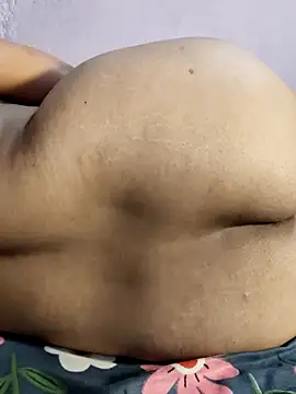 Roshni2001 online show from April 7, 4:02 am