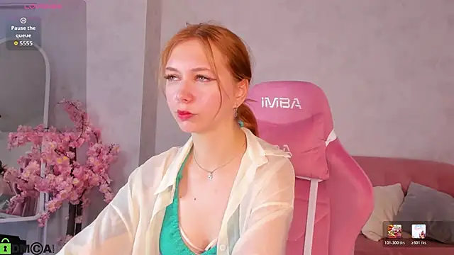 Snapshot of Sienna_Nyx chatting on June 15, 9:11 am Sienna Nyx online show from June 15, 9:11 am