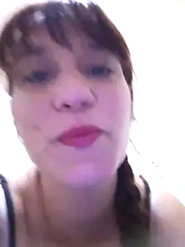 Snapshot of Maggie38 chatting on July 2, 7:36 am Maggie38 online show from July 2, 7:36 am