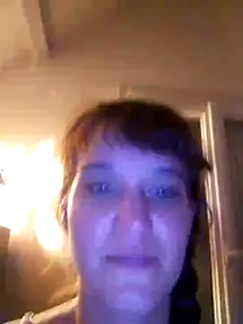 Snapshot of Maggie38 chatting on July 12, 11:29 pm Maggie38 online show from July 12, 11:29 pm