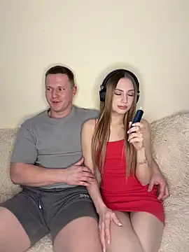 Snapshot of Kingdom_of_sexx chatting on April 10, 4:01 pm Kingdom of sexx online show from April 10, 4:01 pm