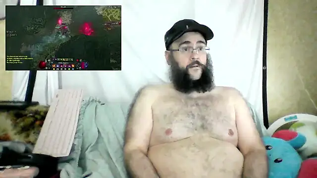 Snapshot of BriTheTopBear chatting on June 9, 1:39 am BriTheTopBear online show from June 9, 1:39 am