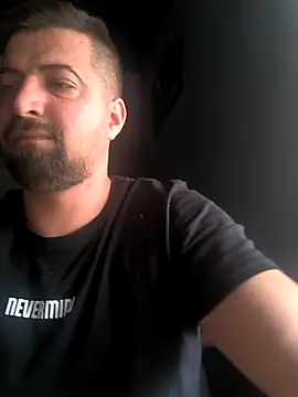 Snapshot of Attila2701 chatting on May 9, 10:53 am Attila2701 online show from May 9, 10:53 am