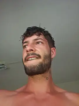 Snapshot of Iosiif chatting on April 13, 1:38 pm Iosiif online show from April 13, 1:38 pm