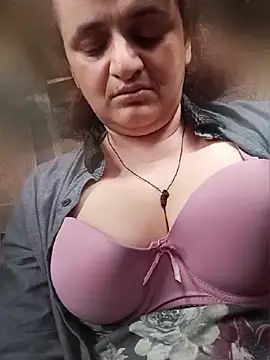 AnabelBexley online show from April 12, 9:25 am