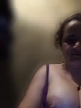 Snapshot of AnabelBexley chatting on June 6, 5:01 am AnabelBexley online show from June 6, 5:01 am