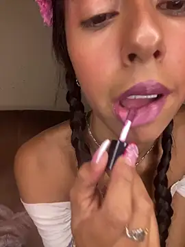 CHEERY BLOOM online show from April 9, 4:45 am