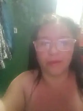 Snapshot of Pato-Andrea26 chatting on May 20, 1:50 pm Pato-Andrea26 online show from May 20, 1:50 pm