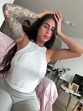 Snapshot of lunasex06 chatting on July 8, 5:17 pm lunasex06 online show from July 8, 5:17 pm