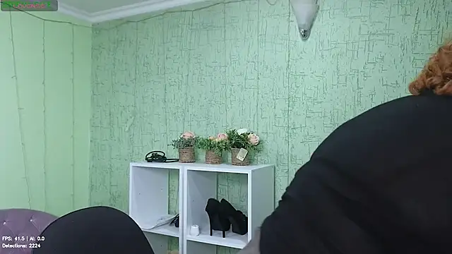 Snapshot of Fara_Flutte chatting on July 2, 9:59 am Fara Flutte online show from July 2, 9:59 am