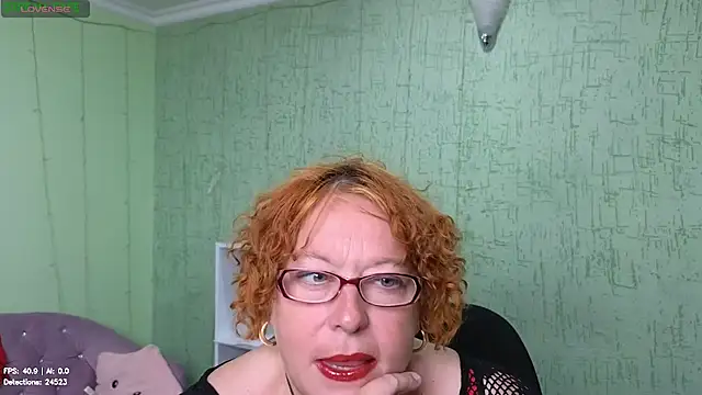 Snapshot of Fara_Flutte chatting on July 14, 10:21 am Fara Flutte online show from July 14, 10:21 am