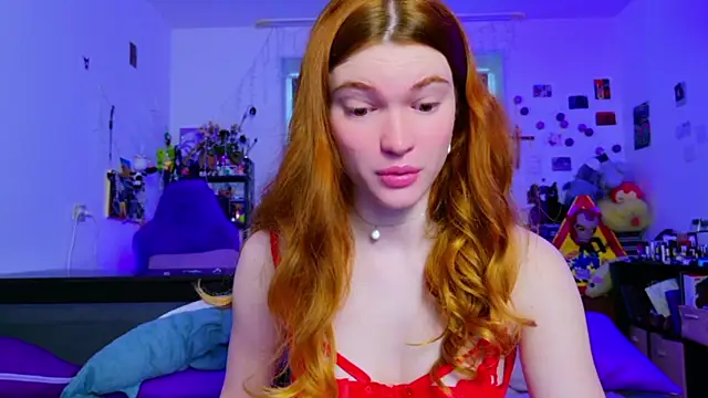 Snapshot of Annaroxann chatting on July 5, 5:14 am Annaroxann online show from July 5, 5:14 am