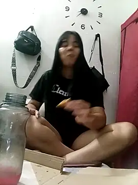 Lcamilagarcia online show from May 5, 3:14 am