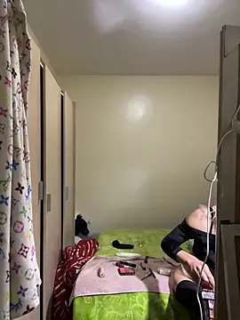 Blacktourmalinee online show from April 8, 7:14 pm