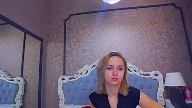 Snapshot of Ivy_Quin chatting on June 29, 5:35 am Ivy Quin online show from June 29, 5:35 am