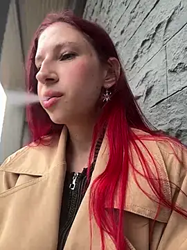 Snapshot of michelle_lovique chatting on June 18, 8:25 am michelle lovique online show from June 18, 8:25 am
