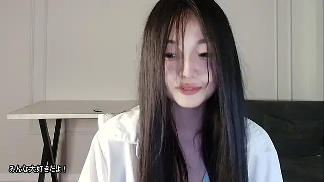 Snapshot of lissa_meiji chatting on April 9, 10:04 pm lissa meiji online show from April 9, 10:04 pm