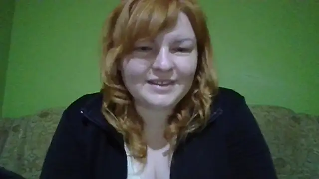 Snapshot of KrisryOxNikss chatting on April 24, 4:26 am KrisryOxNikss online show from April 24, 4:26 am