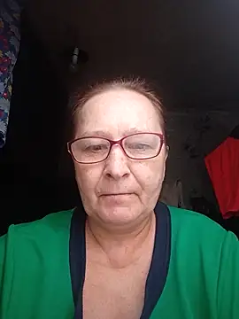 Snapshot of IngaLuna48 chatting on April 13, 11:37 am IngaLuna48 online show from April 13, 11:37 am