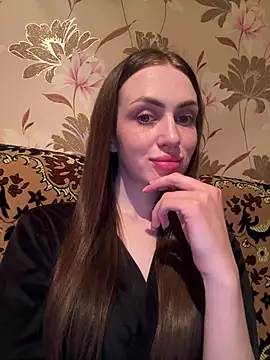 Snapshot of AlinaLove3213 chatting on May 31, 6:53 pm AlinaLove3213 online show from May 31, 6:53 pm