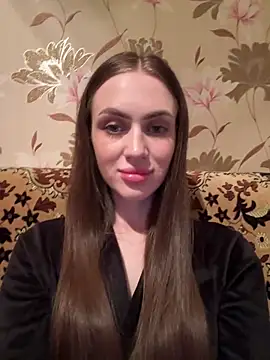 Snapshot of AlinaLove3213 chatting on June 7, 7:17 pm AlinaLove3213 online show from June 7, 7:17 pm