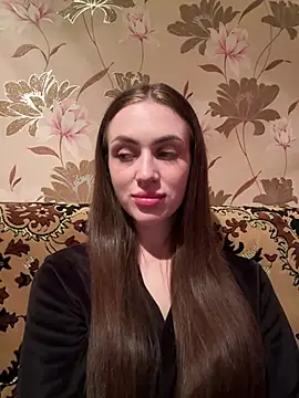 Snapshot of AlinaLove3213 chatting on July 2, 8:48 pm AlinaLove3213 online show from July 2, 8:48 pm