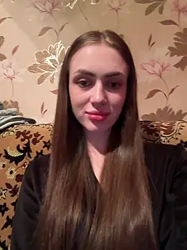 Snapshot of AlinaLove3213 chatting on July 13, 9:06 pm AlinaLove3213 online show from July 13, 9:06 pm