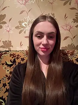 Snapshot of AlinaLove3213 chatting on July 25, 8:17 pm AlinaLove3213 online show from July 25, 8:17 pm