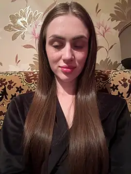 Snapshot of AlinaLove3213 chatting on July 27, 8:05 pm AlinaLove3213 online show from July 27, 8:05 pm
