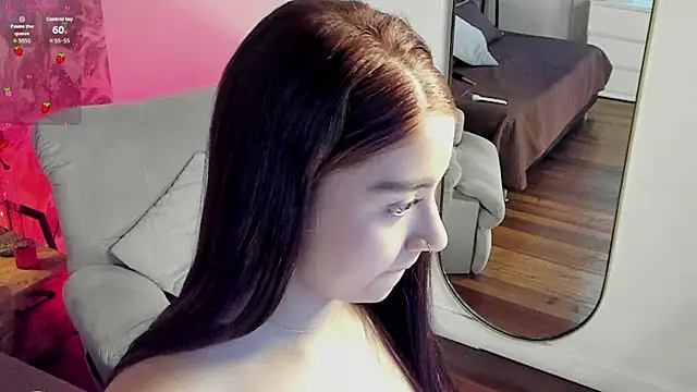 Snapshot of Zoe_mendezz chatting on June 28, 12:11 pm Zoe mendezz online show from June 28, 12:11 pm