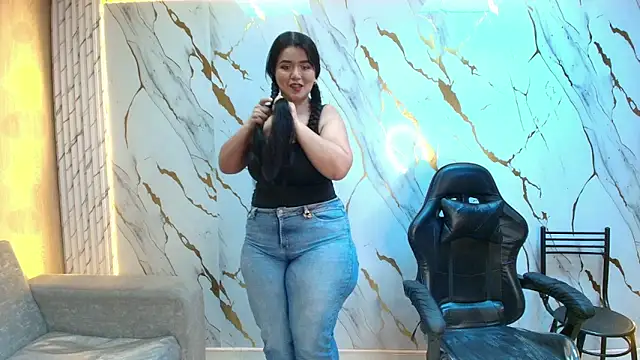 Snapshot of Sasha_tf chatting on June 1, 8:54 pm Sasha tf online show from June 1, 8:54 pm