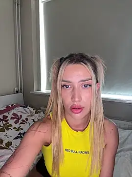 BlondeChiara online show from April 24, 4:20 pm