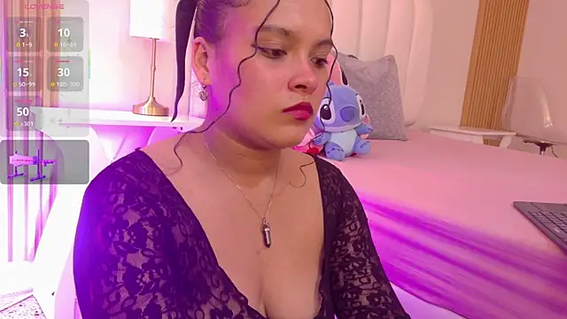 Snapshot of ValeriaJolie chatting on June 2, 1:18 am ValeriaJolie online show from June 2, 1:18 am