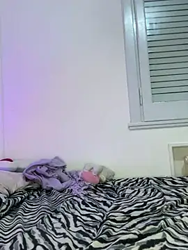 cherryxxox online show from July 3, 7:20 pm