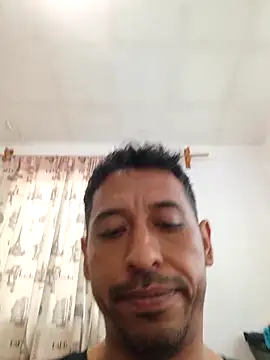Snapshot of edulovee chatting on May 5, 11:57 pm edulovee online show from May 5, 11:57 pm