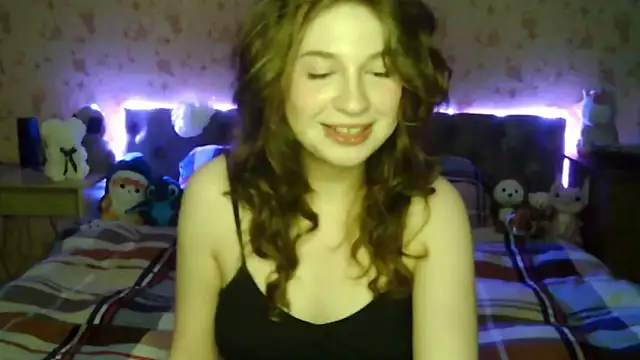 HoneyTangerine online show from April 27, 6:06 pm