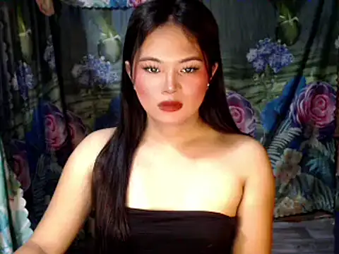Snapshot of Alexafoxtt chatting on April 17, 5:38 pm Alexafoxtt online show from April 17, 5:38 pm