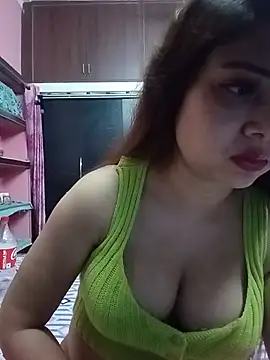 Snapshot of Hot_Soniya_08 chatting on July 15, 3:39 pm Hot Soniya 08 online show from July 15, 3:39 pm